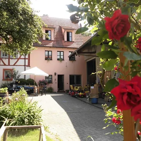 Iff's Ferienhof, Apfelbaum Nyaraló Retzstadt